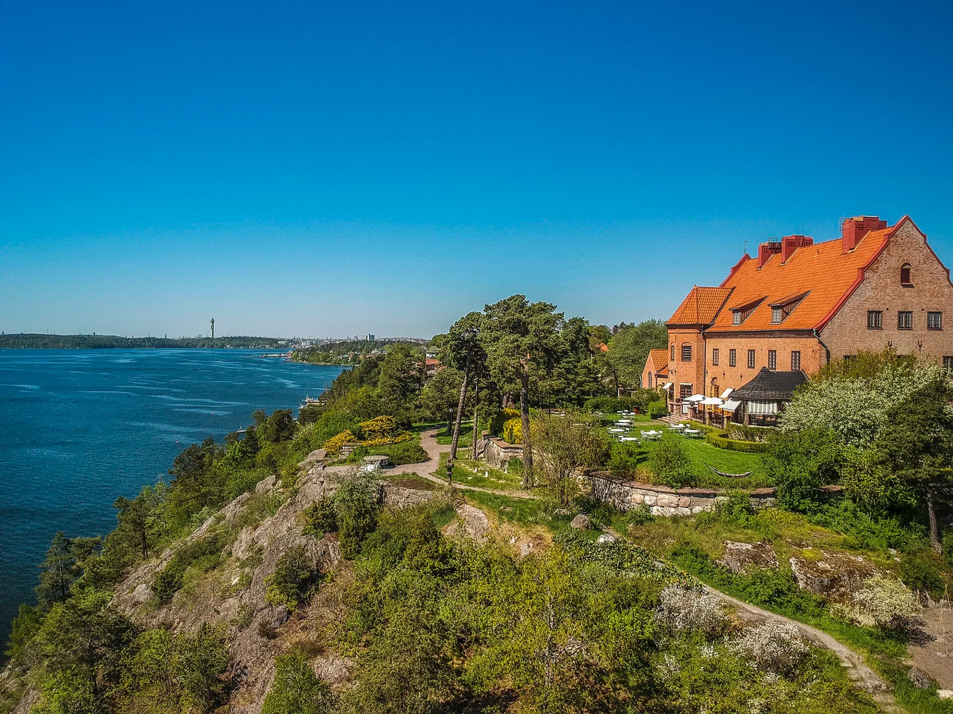 högberga gård – konferensanläggning i (bild 1 av 2)