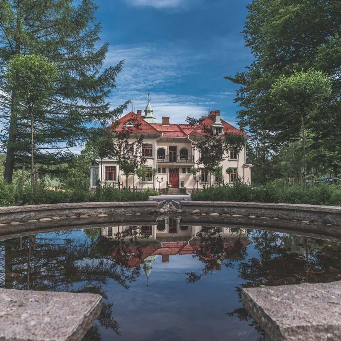 Villa Strömsfors – slott & herrgård i Svenljunga