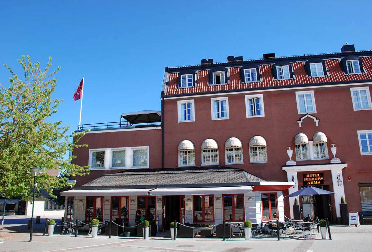 Hotel Bishops Arms – stadshotell i Strängnäs